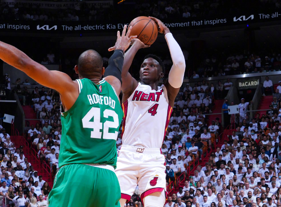 AYX爱游戏中国今日内马尔引领巴黎圣日耳曼再创辉煌