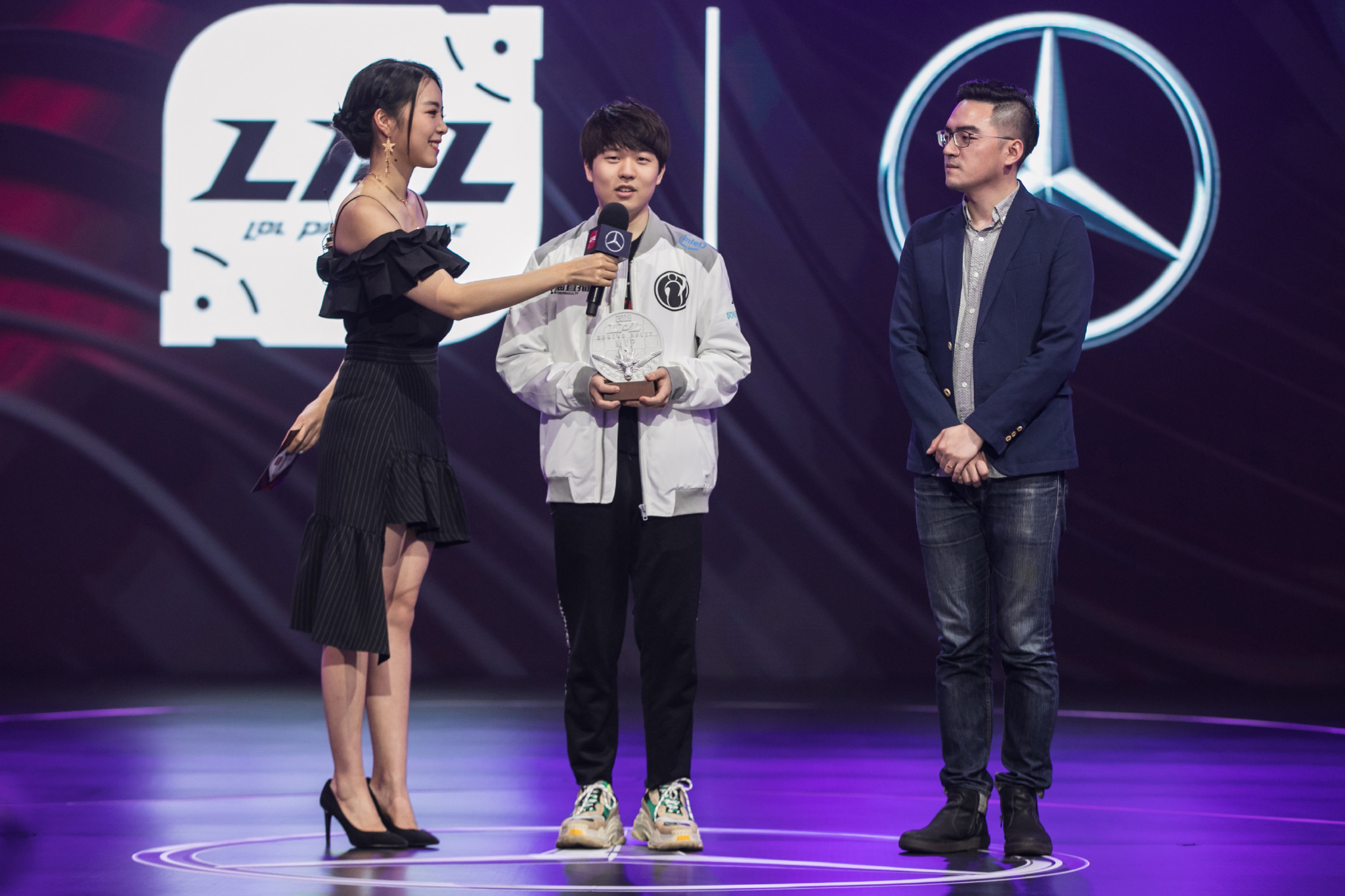 爱游戏入口Doinb连续十五场比赛得分超过状态火爆德罗巴连续三场比赛得分超过连败，这操作让人直呼：穆雷与70激战澳大利亚队分钟的简单介绍